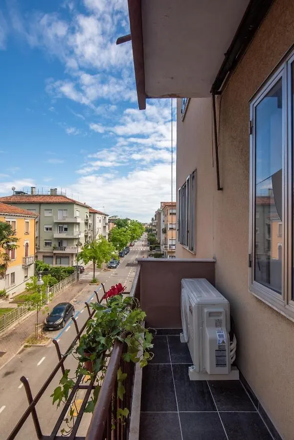 Ciao Bella Venice Station Residence Mestre Konukevi